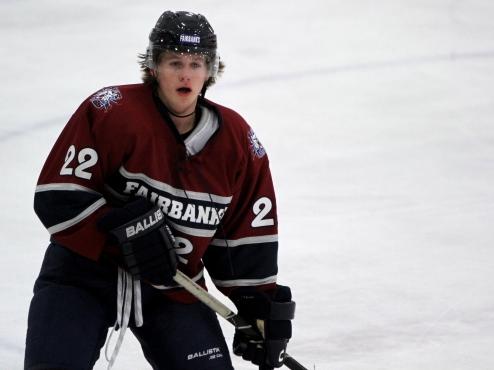 Fairbanks Ice Dogs beat Magicians in Minnesota