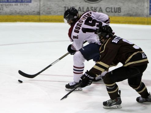 Ice Dogs lose second straight to Wenatchee
