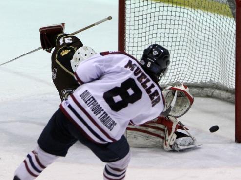 Ice Dogs Sweep Brown Bears