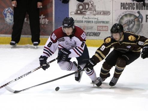 Third-period surge fuels Ice Dogs past Kenai River