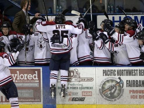Ice Dogs take series lead against Chill