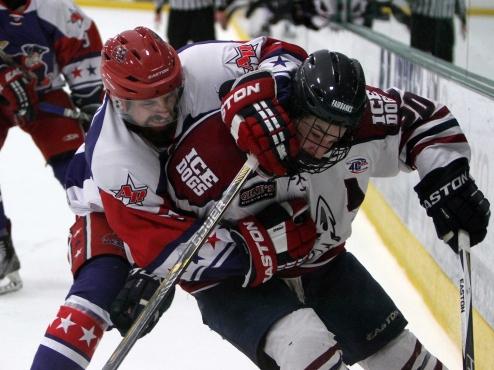 Lutz lifts Ice Dogs in Robertson Cup semifinal