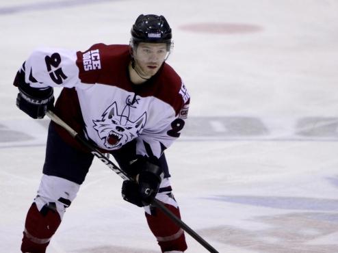First-year Ice Dogs help Fairbanks squad to sweep of Fresno Monsters